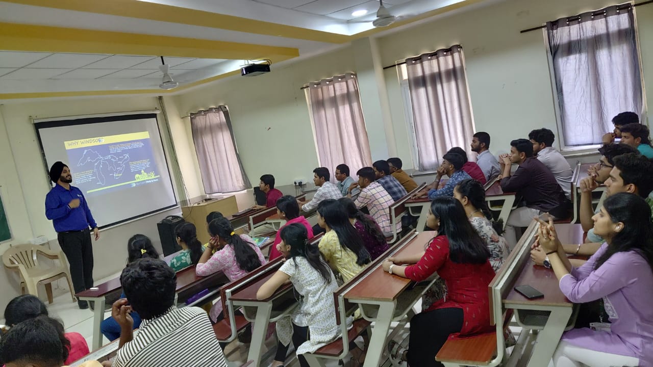 Windsor delegates meeting students